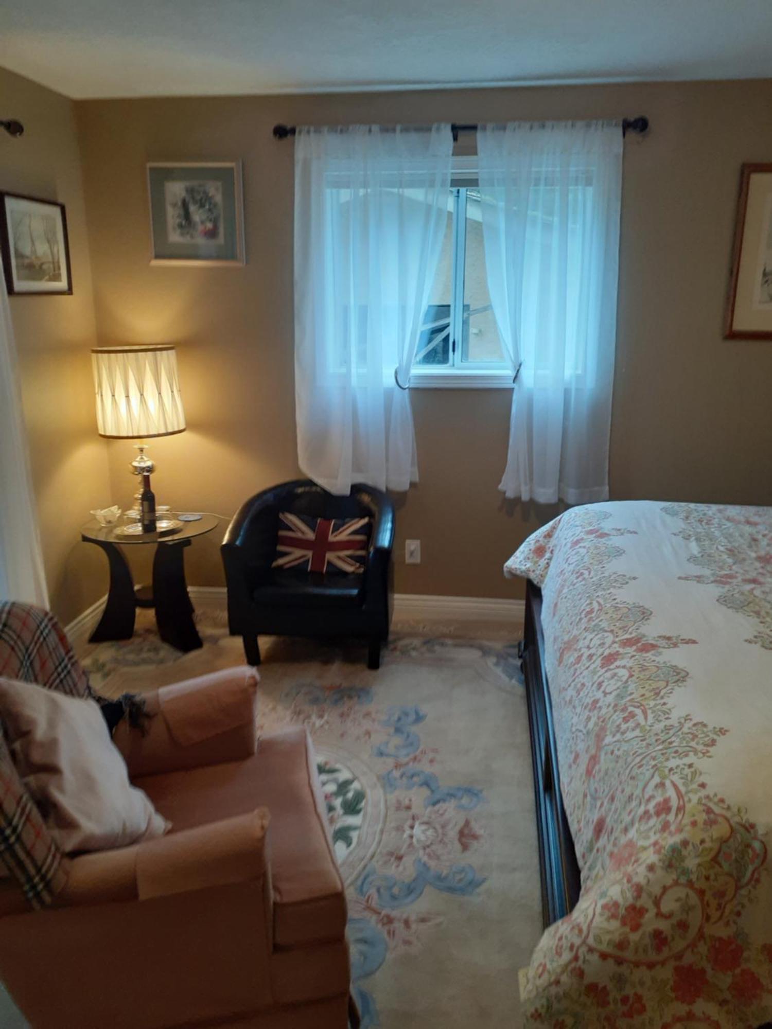 Bed and Breakfast Rae Leigh Heights Bnb Saanichton Экстерьер фото